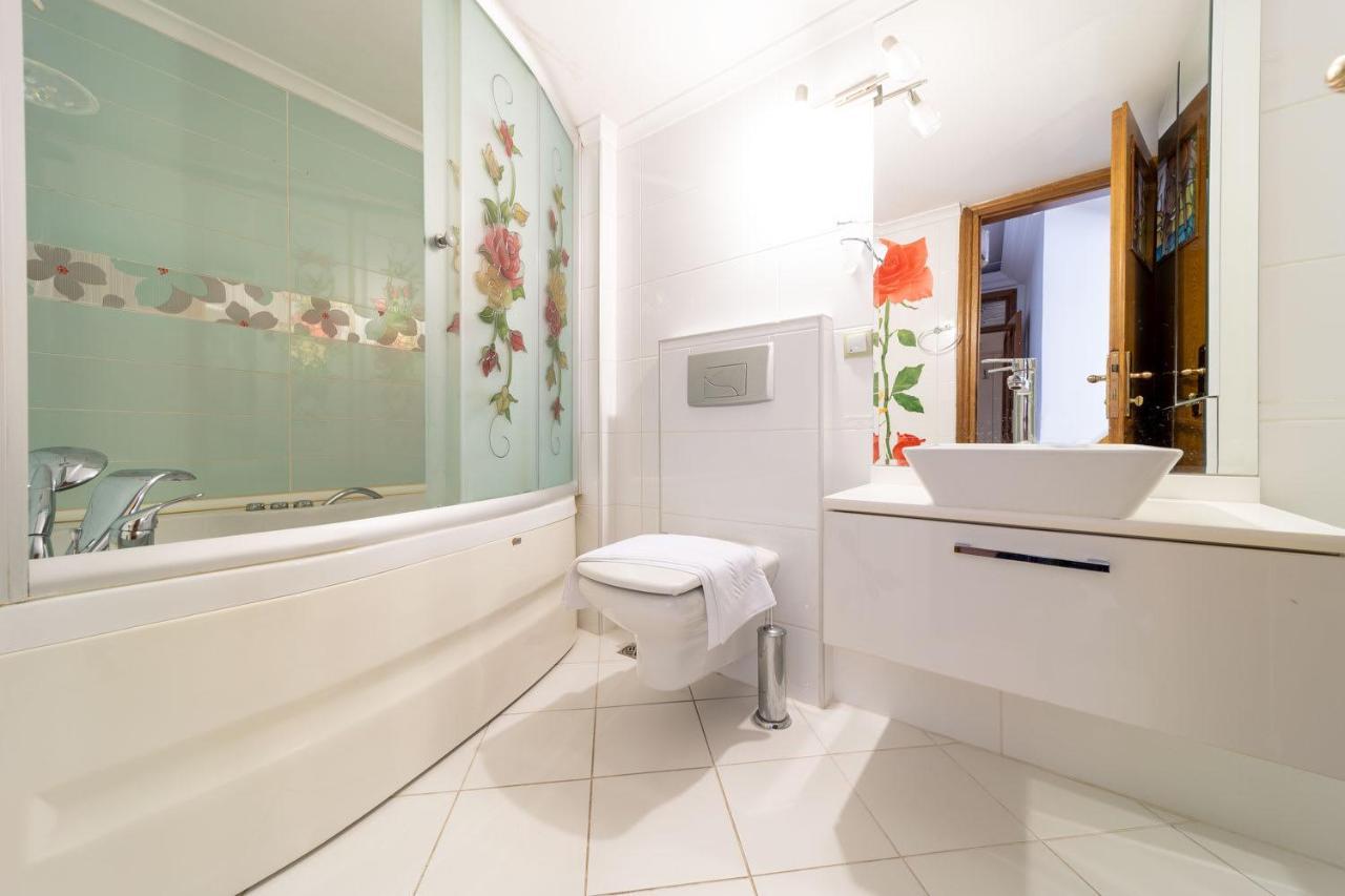 Lovely Flat With Sea View Near Beach In Muratpasa Antalya Exteriér fotografie