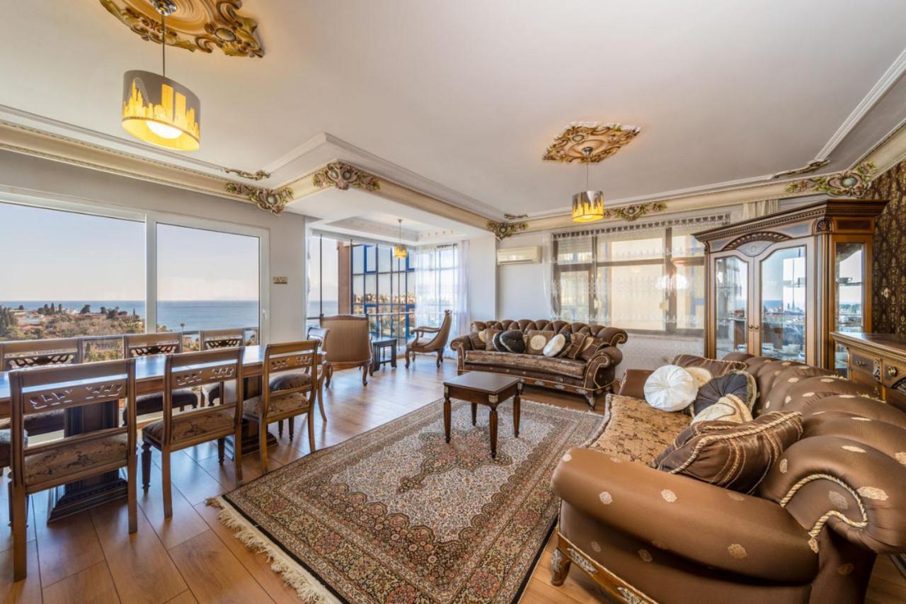 Lovely Flat With Sea View Near Beach In Muratpasa Antalya Exteriér fotografie
